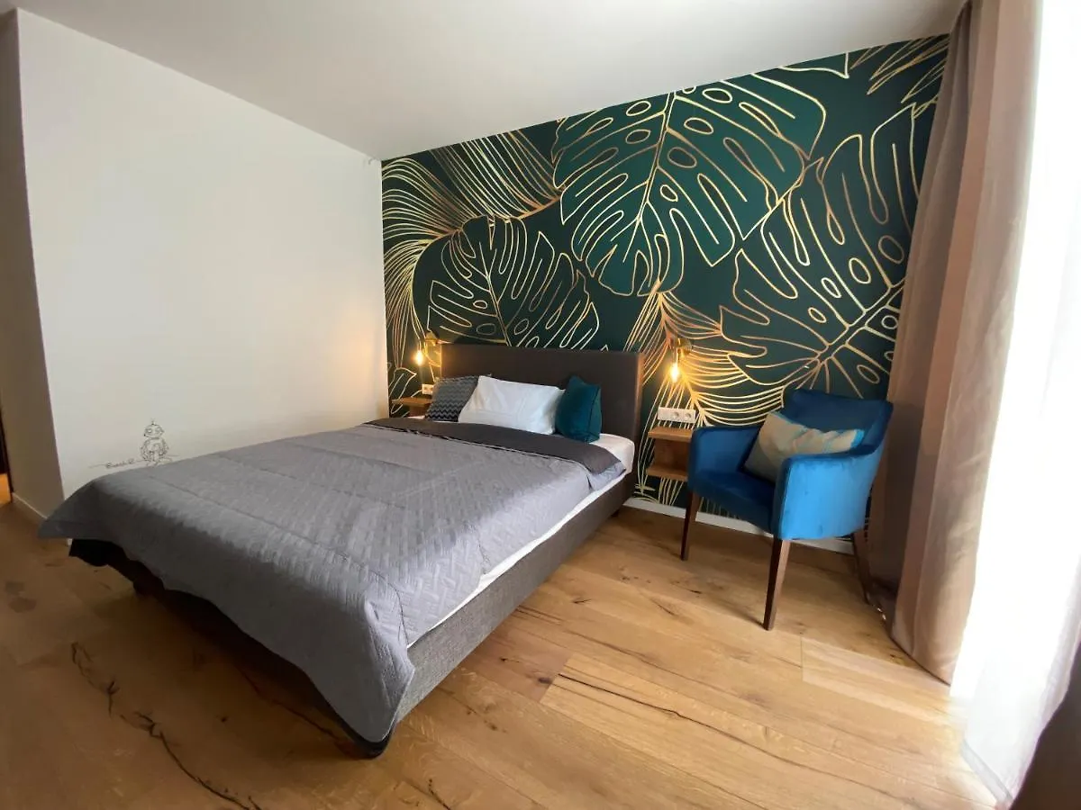 Hotel Hofmeisterhaus - Self Check-In Massing Duitsland